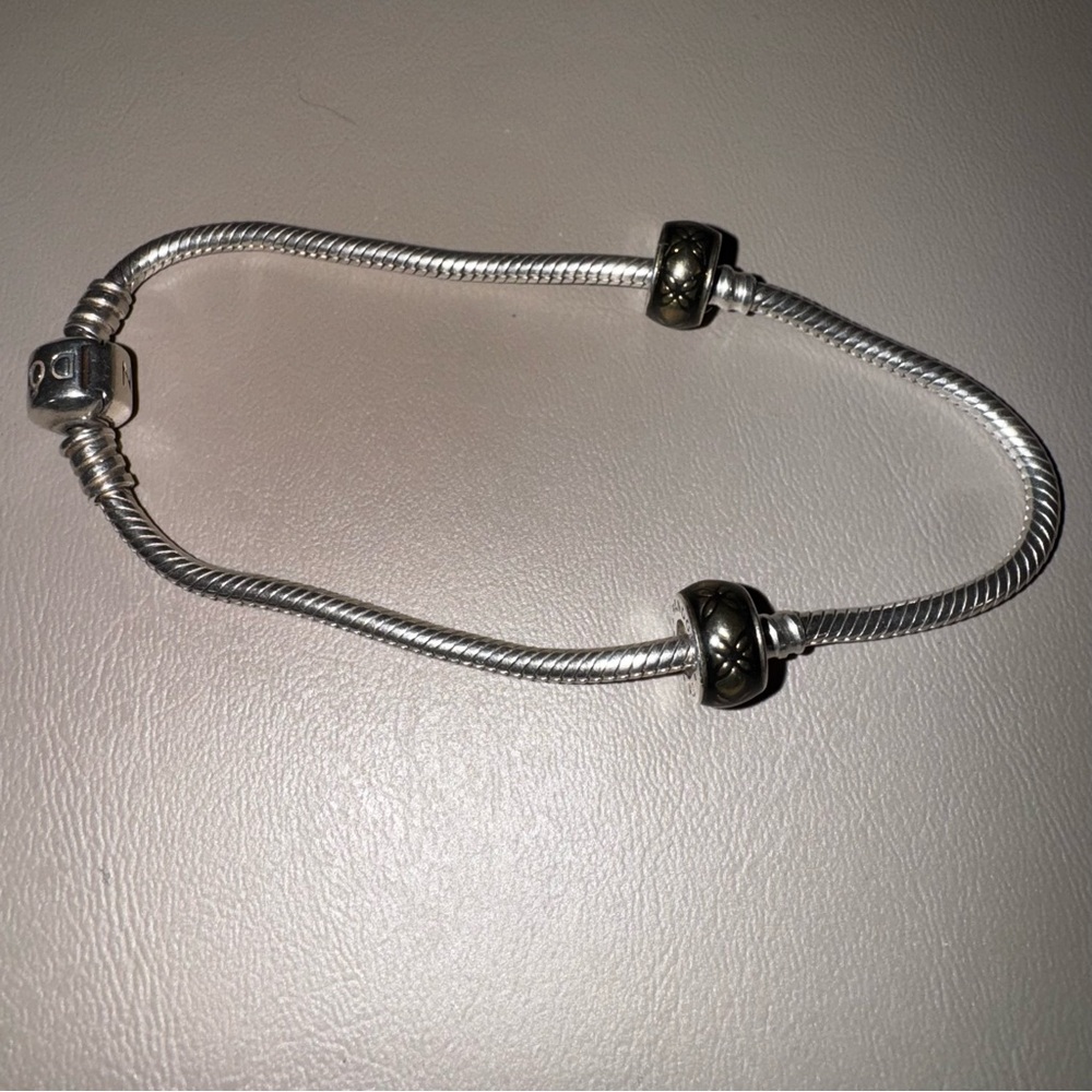 Vintage Genuine Pandora .925 Silver Bracelet w/2 Pandora Matching Spacers